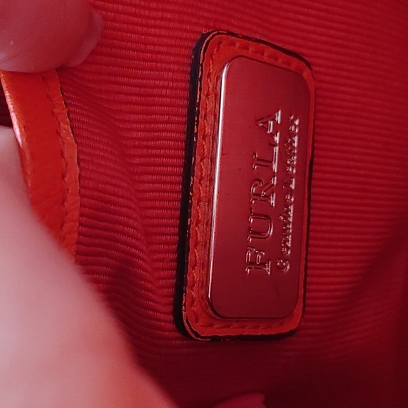 FURLA METROPOLIS SHOULDER BAG - Picture 4 of 4